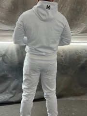 Мъжки спортен екип MIYOR White – бял Българска изработка от 100% памук в изчистен бял дизайн. Мъжки спортен екип MIYOR White – бял Българска изработка от 100% памук в изчистен бял дизайн.