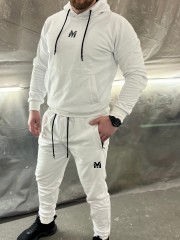 Мъжки спортен екип MIYOR White – бял Българска изработка от 100% памук в изчистен бял дизайн. Мъжки спортен екип MIYOR White – бял Българска изработка от 100% памук в изчистен бял дизайн.