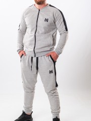 Мъжки спортен екип MIYOR Sport – сив Българска изработка от 100% памук в сив цвят с контрастен черен кант. Мъжки спортен екип MIYOR Sport – сив Българска изработка от 100% памук в сив цвят с контрастен черен кант.