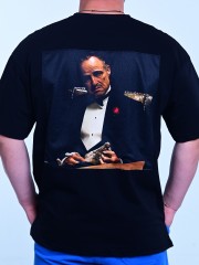 Мъжка тениска MIYOR Oversized Black – черна Черна мъжка oversized тениска MIYOR от 100% памук с пришита Don Corleone щампа.